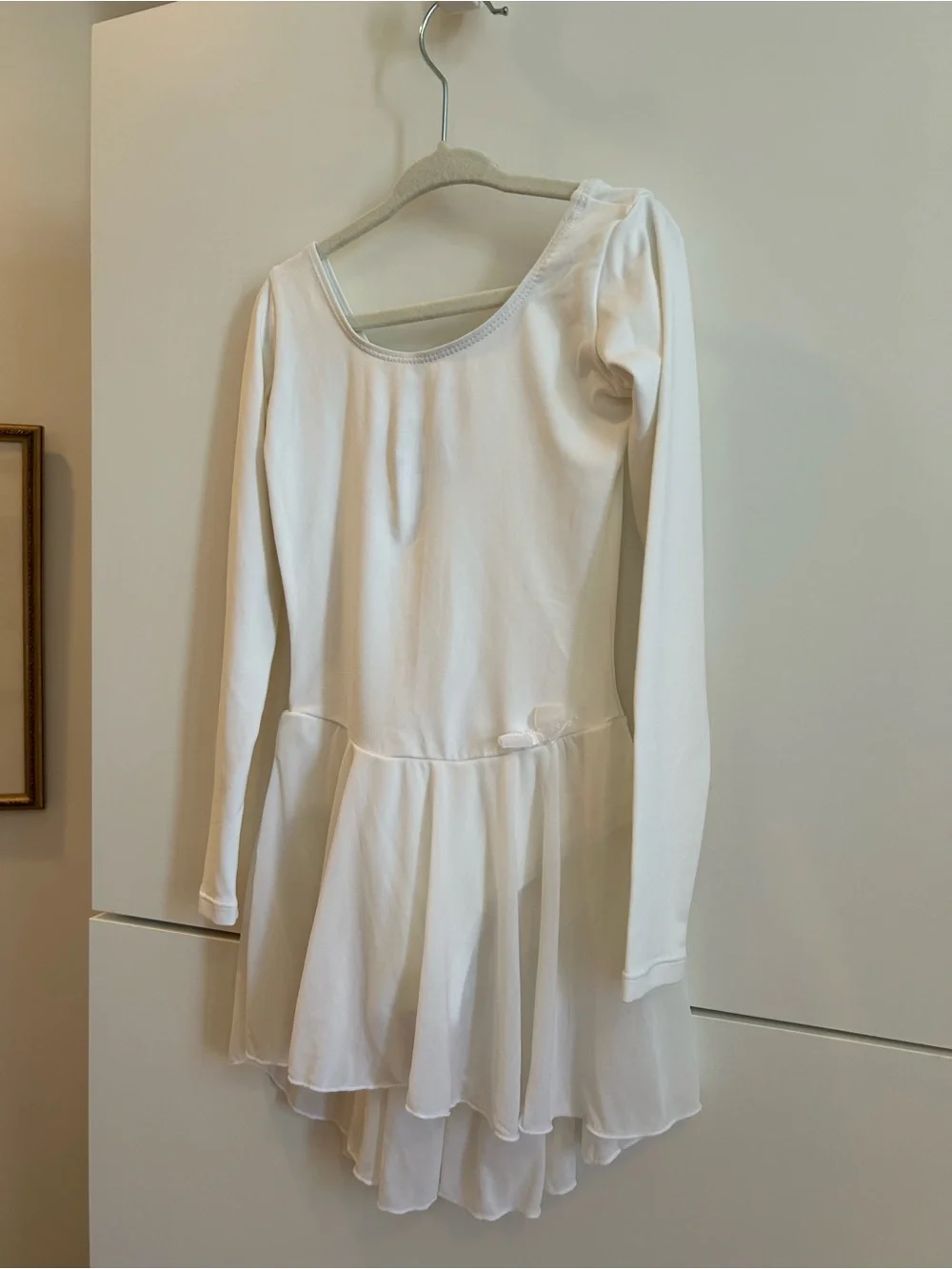 ELowel white long